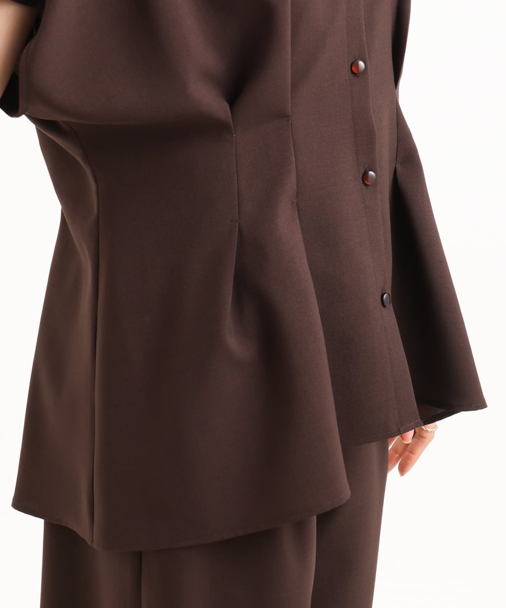 F1BGD56160 MK MICHEL KLEIN(小さいサイズ)(メゾン ドゥ サンク) 【小さいサイズ】[洗える]リネンライクストレッチ ウエストタックデザイン襟付きブラウス ブラウン