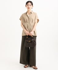F1BGD56160 MK MICHEL KLEIN(小さいサイズ)(メゾン ドゥ サンク) 【小さいサイズ】[洗える]リネンライクストレッチ ウエストタックデザイン襟付きブラウス ブラウン