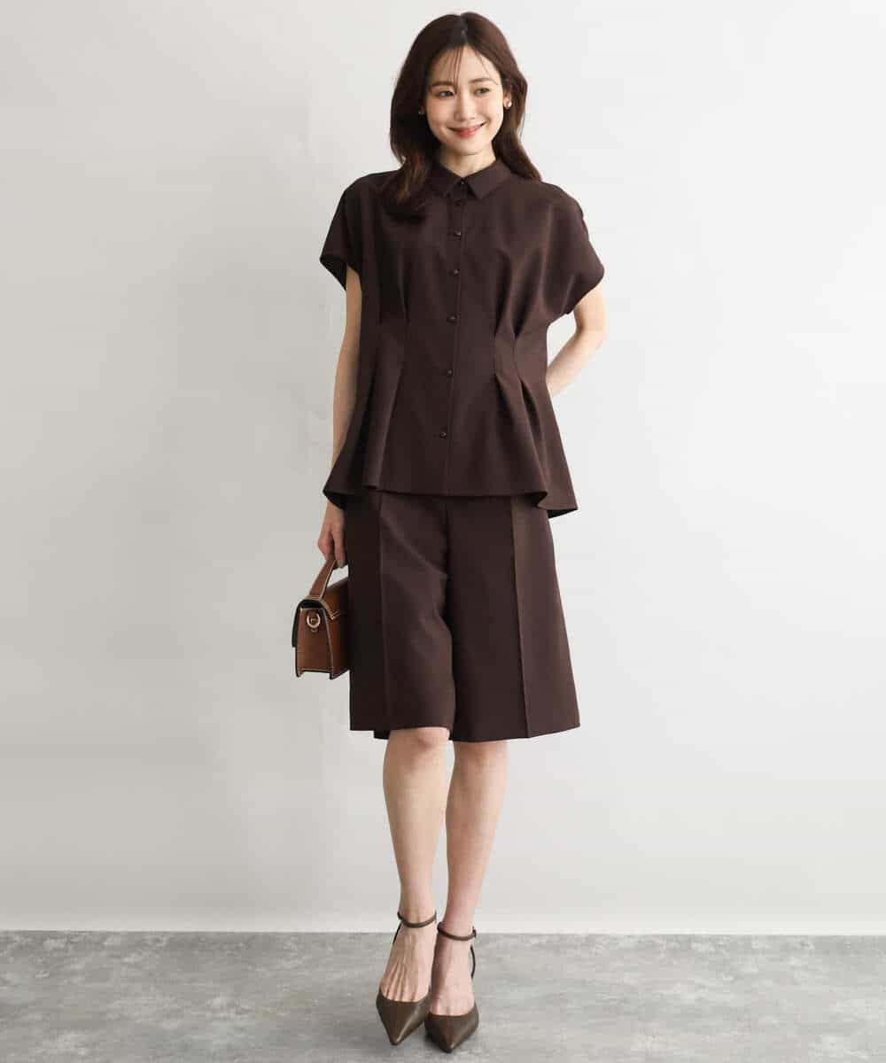 F1BGD56160 MK MICHEL KLEIN(小さいサイズ)(メゾン ドゥ サンク) 【小さいサイズ】[洗える]リネンライクストレッチ ウエストタックデザイン襟付きブラウス ブラウン