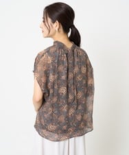 F1BHA05140 MK MICHEL KLEIN(小さいサイズ)(メゾン ドゥ サンク) 【小さいサイズ】更紗プリント花柄シフォンブラウス/前後2way/洗える ベージュ