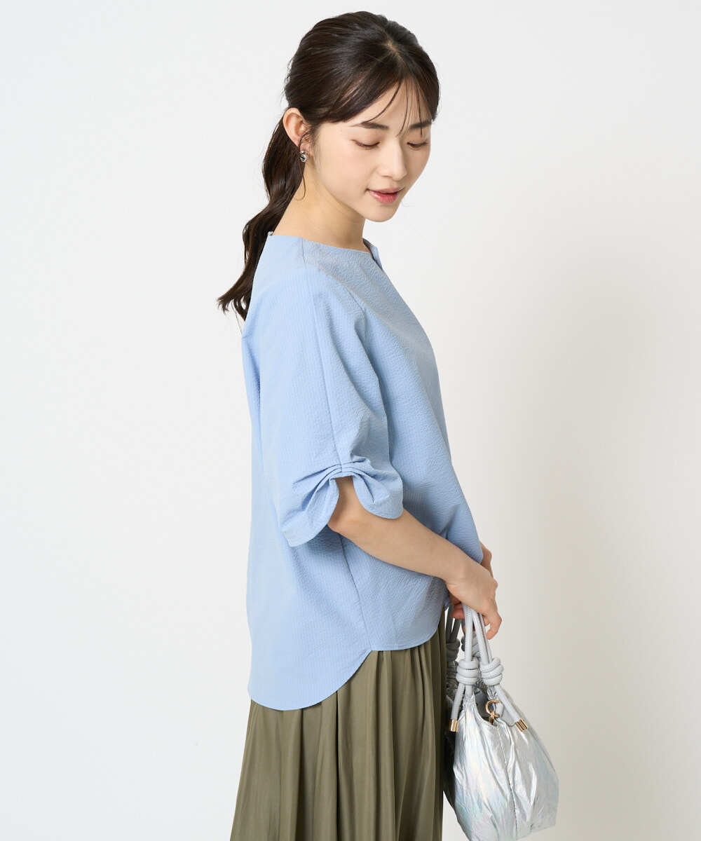 F1BHA60140 MK MICHEL KLEIN(小さいサイズ)(メゾン ドゥ サンク) 【小さいサイズ】キーネックデザインブラウス/撥水/UVカット/洗える/セットアップ対応 ネイビー