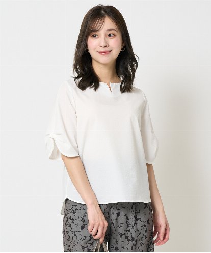 F1BHA60140 MK MICHEL KLEIN(小さいサイズ) 【小さいサイズ】キーネックデザインブラウス/撥水/UVカット/洗える/セットアップ対応