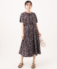 F1BHD68140 MK MICHEL KLEIN(小さいサイズ)(メゾン ドゥ サンク) 【小さいサイズ】[接触冷感/洗える]アートプリントブラウス ブラウン