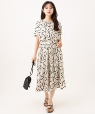 F1BHD68140 MK MICHEL KLEIN(小さいサイズ)(メゾン ドゥ サンク) 【小さいサイズ】[接触冷感/洗える]アートプリントブラウス ブラウン