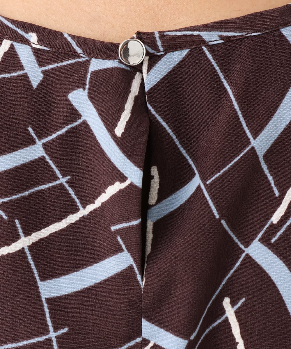 F1BHD68140 MK MICHEL KLEIN(小さいサイズ)(メゾン ドゥ サンク) 【小さいサイズ】[接触冷感/洗える]アートプリントブラウス ブラウン