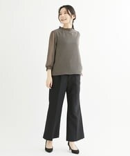 F1BIS05130 MK MICHEL KLEIN(小さいサイズ)(メゾン ドゥ サンク) 【小さいサイズ】シャーリングデザイン幾何柄プリントブラウス/洗える ワイン