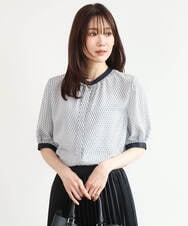 F1BJD30150 MK MICHEL KLEIN(小さいサイズ)(メゾン ドゥ サンク) 【小さいサイズ】[洗える]ダイヤモチーフ幾何柄ブラウス ホワイト