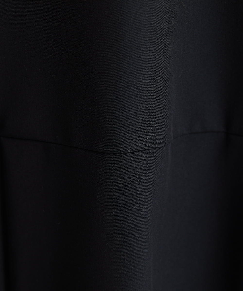 F1BJS34130 MK MICHEL KLEIN(小さいサイズ)(メゾン ドゥ サンク) 【小さいサイズ】ペプラムシルエットブラウス/洗える モカ