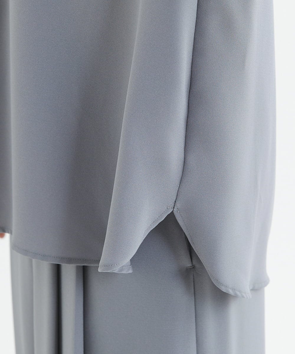 F1BJU33130 MK MICHEL KLEIN(小さいサイズ)(メゾン ドゥ サンク) 【小さいサイズ】タックVネックブラウス/洗える ネイビー