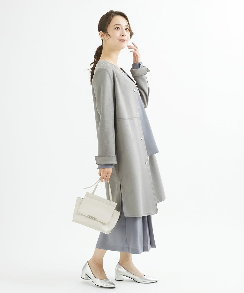 F1BJU33130 MK MICHEL KLEIN(小さいサイズ)(メゾン ドゥ サンク) 【小さいサイズ】タックVネックブラウス/洗える ネイビー