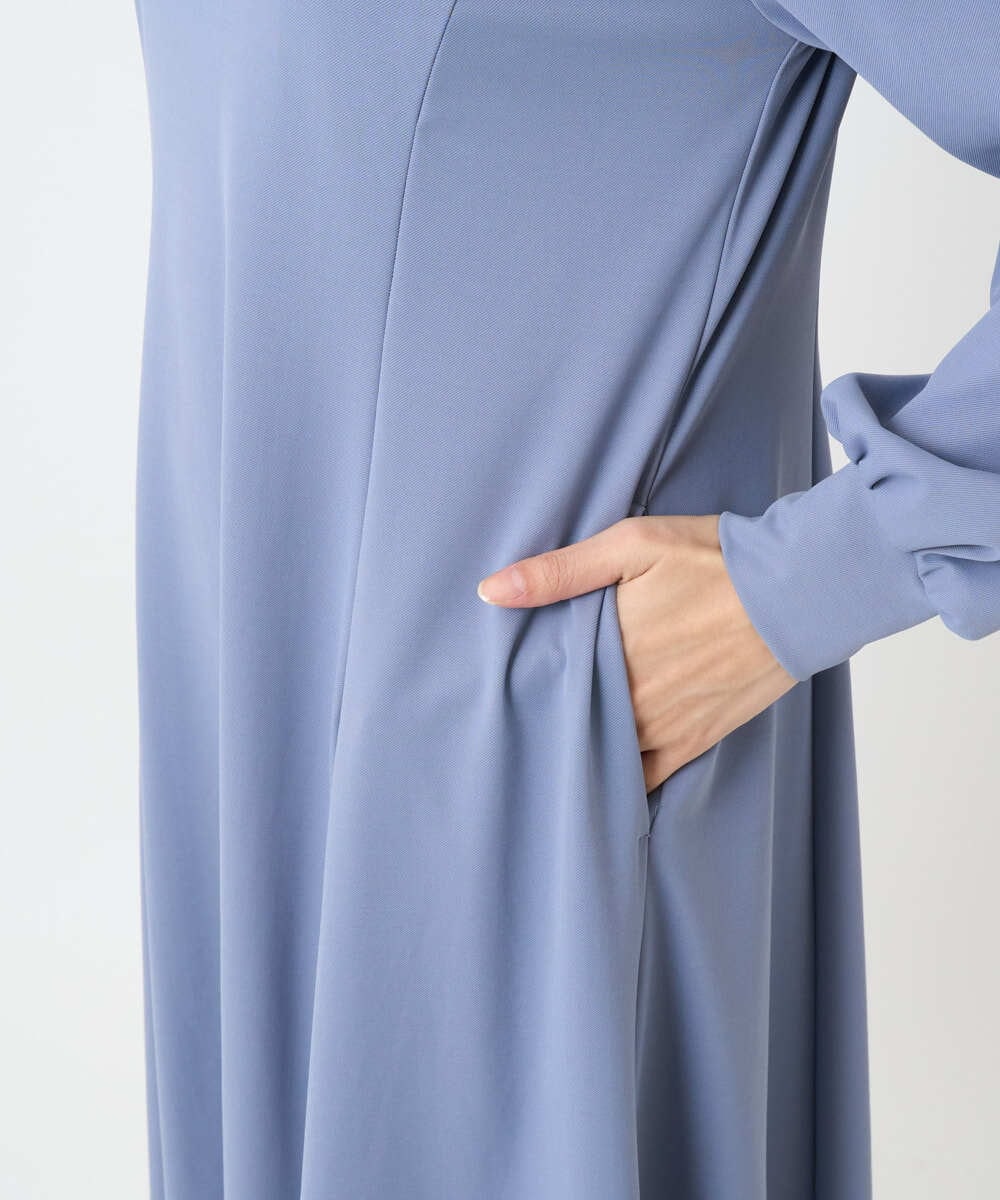 F1EAD40200 MK MICHEL KLEIN(小さいサイズ)(メゾン ドゥ サンク) 【小さいサイズ】ツイルジャージーワンピース/洗える グレイッシュブルー