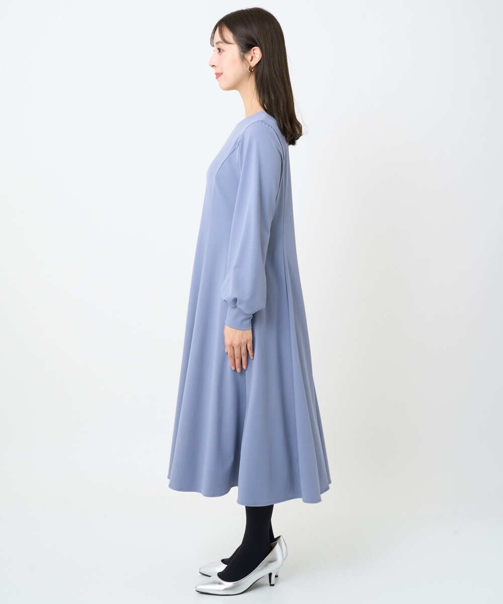 F1EAD40200 MK MICHEL KLEIN(小さいサイズ)(メゾン ドゥ サンク) 【小さいサイズ】ツイルジャージーワンピース/洗える グレイッシュブルー