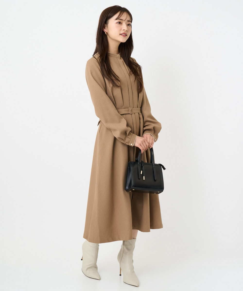 F1EBD57230 MK MICHEL KLEIN(小さいサイズ)(メゾン ドゥ サンク) 【小さいサイズ】ウエストタックデザインワンピース/洗濯機で洗える キャメル