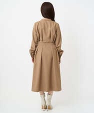 F1EBD57230 MK MICHEL KLEIN(小さいサイズ)(メゾン ドゥ サンク) 【小さいサイズ】ウエストタックデザインワンピース/洗濯機で洗える キャメル