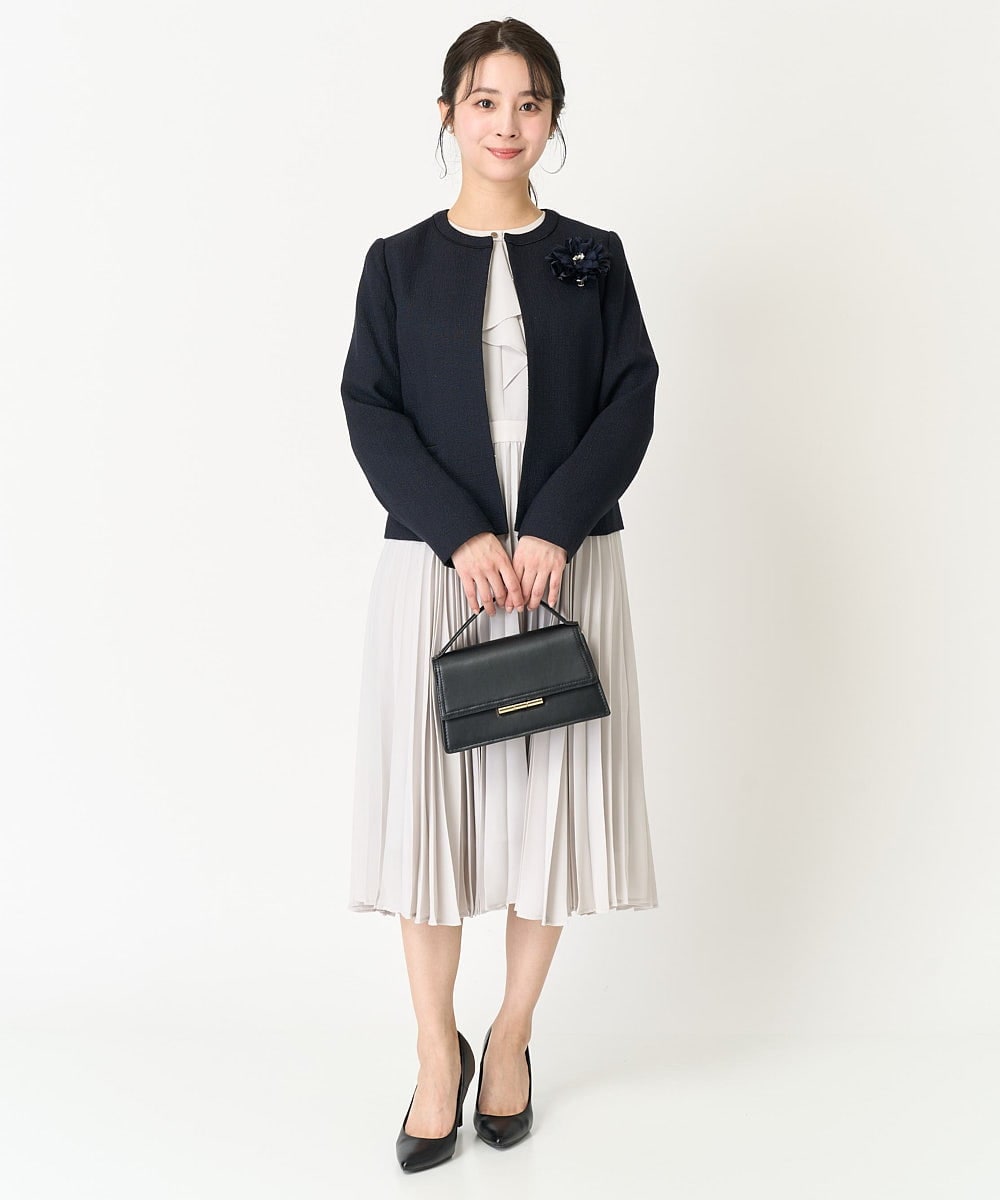 F1EFA02210 MK MICHEL KLEIN(小さいサイズ)(メゾン ドゥ サンク) 【小さいサイズ】ボウタイプリーツジョーゼットワンピース/洗える ライトグレー