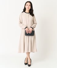 F1EFA10230 MK MICHEL KLEIN(小さいサイズ)(メゾン ドゥ サンク) 【小さいサイズ】配色デザインワンピース/洗える ベージュ