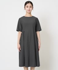 F1EGA55230 MK MICHEL KLEIN(小さいサイズ)(メゾン ドゥ サンク) 【小さいサイズ】サイドベルトデザイン ウエストタックストレッチワンピース/洗える ダークグレー