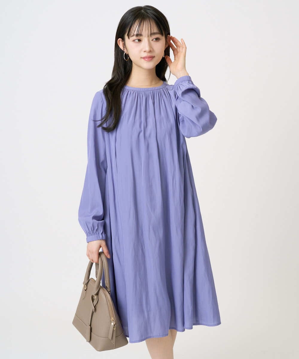 F1EGD26210 MK MICHEL KLEIN(小さいサイズ)(メゾン ドゥ サンク) 【小さいサイズ】サテンギャザーワンピース/洗える パープル