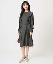 F1EGD26210 MK MICHEL KLEIN(小さいサイズ)(メゾン ドゥ サンク) 【小さいサイズ】サテンギャザーワンピース/洗える パープル