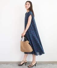 F1EGD46230 MK MICHEL KLEIN(小さいサイズ)(メゾン ドゥ サンク) 【小さいサイズ】オーガンジーチェック柄フレアシルエットワンピース/洗える ネイビー