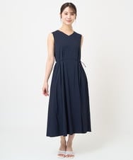 F1EGV62190 MK MICHEL KLEIN(小さいサイズ)(メゾン ドゥ サンク) 【小さいサイズ】リラクシーVネックワンピース/接触冷感/洗える グリーン