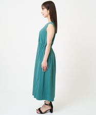 F1EGV62190 MK MICHEL KLEIN(小さいサイズ)(メゾン ドゥ サンク) 【小さいサイズ】リラクシーVネックワンピース/接触冷感/洗える グリーン