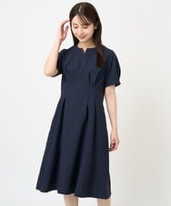 F1EGV69190 MK MICHEL KLEIN(小さいサイズ)(メゾン ドゥ サンク) 【小さいサイズ】ウエストタックキーネックワンピース/洗える ブルーグリーン
