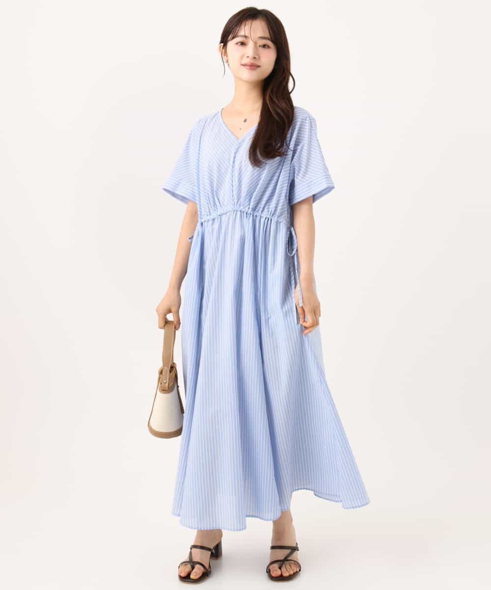 F1EJD77230 MK MICHEL KLEIN(小さいサイズ)(メゾン ドゥ サンク) [接触冷感/透湿性/洗える]ストライプ柄V開きワンピース ライトブルー