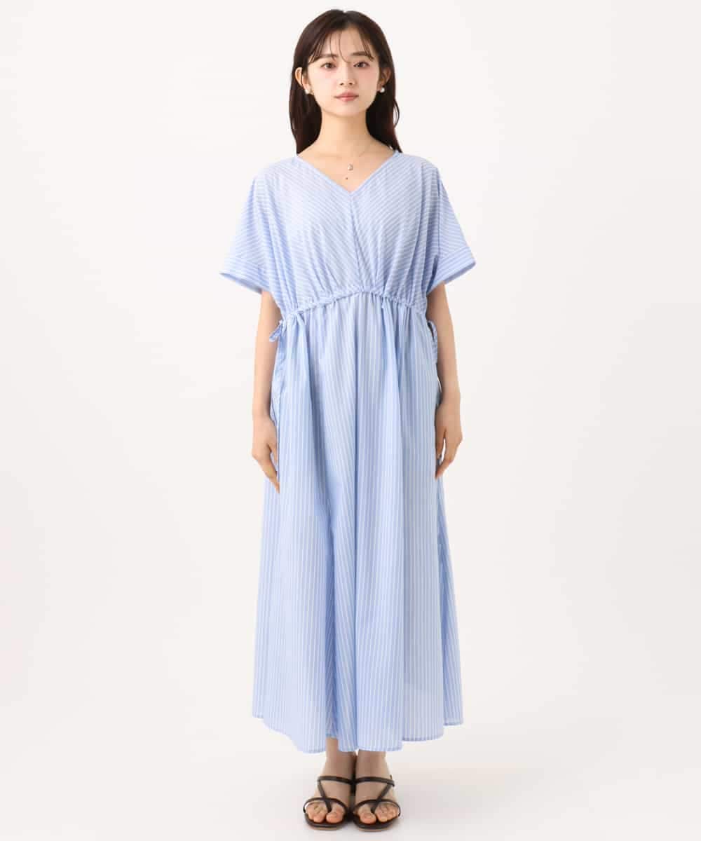 F1EJD77230 MK MICHEL KLEIN(小さいサイズ)(メゾン ドゥ サンク) [接触冷感/透湿性/洗える]ストライプ柄V開きワンピース ライトブルー