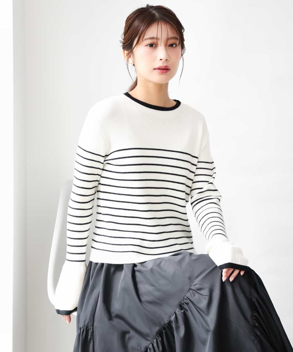 F1FAG43140 MK MICHEL KLEIN(小さいサイズ)(メゾン ドゥ サンク) 【小さいサイズ】[洗える]配色ラメライン入りフレアースリーブニット ホワイト（ボーダー）