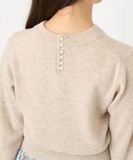 F1FAV09150 MK MICHEL KLEIN(小さいサイズ)(メゾン ドゥ サンク) 【小さいサイズ】airwoolパール調釦バックデザインニット ピンク