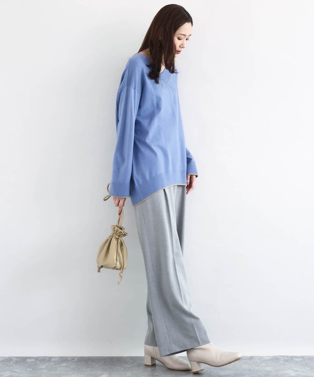 F1FDD60140 MK MICHEL KLEIN(小さいサイズ)(メゾン ドゥ サンク) 配色ラインVネックニット/洗える ライトブルー