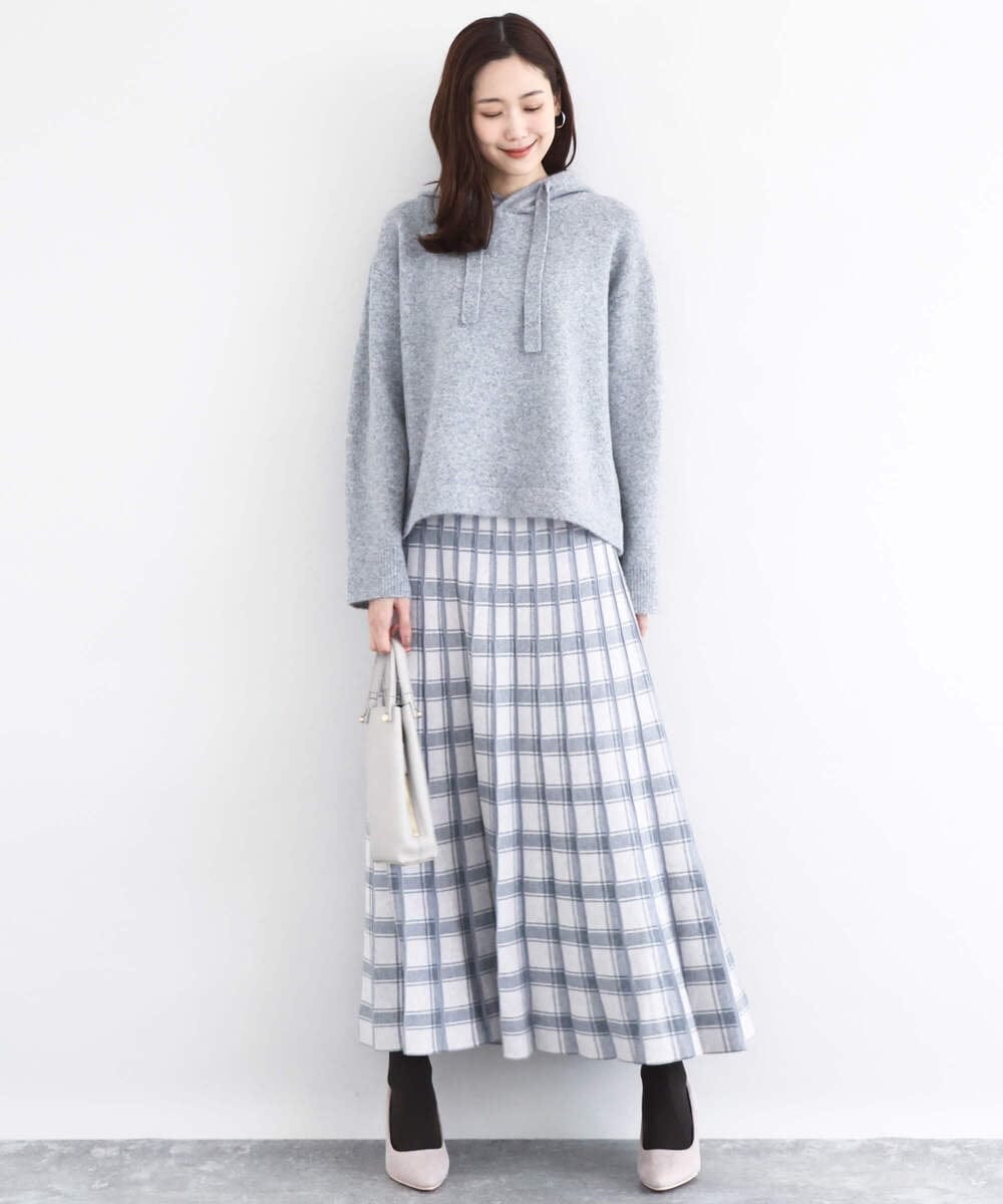 F1FDD62150 MK MICHEL KLEIN(小さいサイズ)(メゾン ドゥ サンク) クロップド丈ニットフーディー/洗える グレー