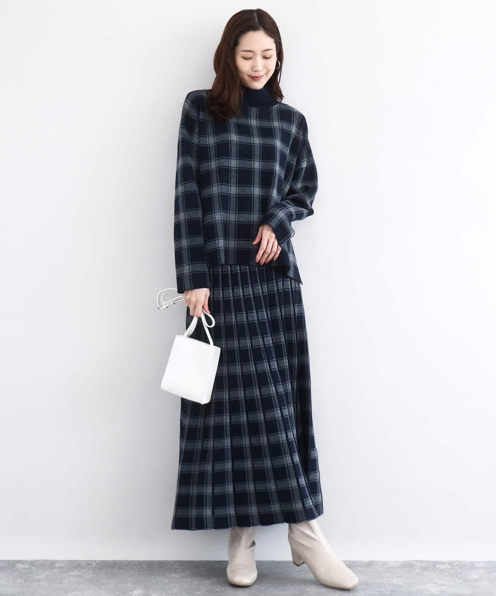 F1FDD67150 MK MICHEL KLEIN(小さいサイズ)(メゾン ドゥ サンク) チェック柄ニットプルオーバー/洗える ネイビー