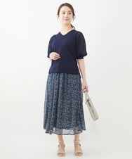 F1FGV46120 MK MICHEL KLEIN(小さいサイズ)(メゾン ドゥ サンク) 【小さいサイズ】シアーパフスリーブVネックニット/洗える ブルー