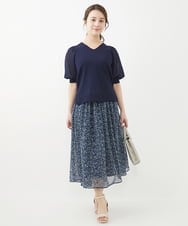 F1FGV46120 MK MICHEL KLEIN(小さいサイズ)(メゾン ドゥ サンク) 【小さいサイズ】シアーパフスリーブVネックニット/洗える ブルー