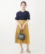 F1FGV46120 MK MICHEL KLEIN(小さいサイズ)(メゾン ドゥ サンク) 【小さいサイズ】シアーパフスリーブVネックニット/洗える ブルー