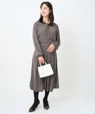 F1HAD03150 MK MICHEL KLEIN(小さいサイズ)(メゾン ドゥ サンク) 【小さいサイズ】スクエア幾何柄フレアースカート/洗濯機で洗える グレイッシュブルー