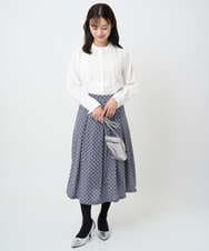 F1HAD03150 MK MICHEL KLEIN(小さいサイズ)(メゾン ドゥ サンク) 【小さいサイズ】スクエア幾何柄フレアースカート/洗濯機で洗える グレイッシュブルー