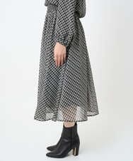 F1HAD04140 MK MICHEL KLEIN(小さいサイズ)(メゾン ドゥ サンク) 【小さいサイズ】チェック柄シフォンスカート/洗濯機で洗える ブラック