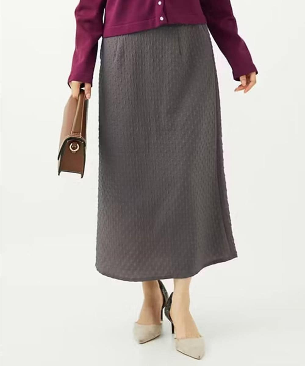 F1HAD30150 MK MICHEL KLEIN(小さいサイズ)(メゾン ドゥ サンク) 【小さいサイズ】エンボス加工ナロースカート/洗える ダークグレー