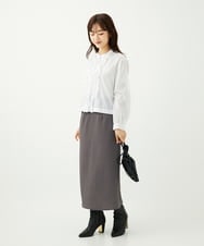 F1HAD30150 MK MICHEL KLEIN(小さいサイズ)(メゾン ドゥ サンク) 【小さいサイズ】エンボス加工ナロースカート/洗える ダークグレー