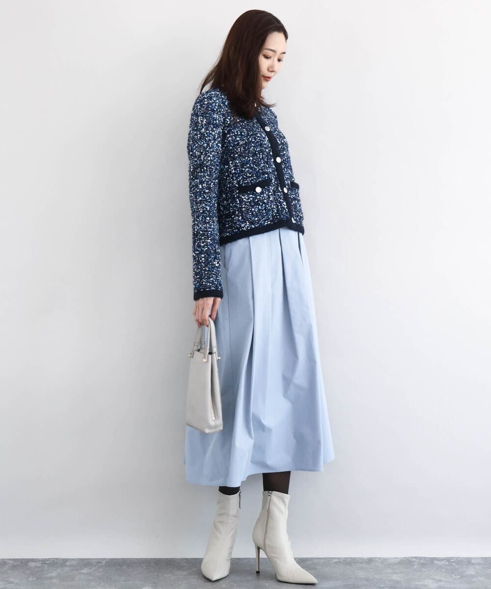 F1HDD60170 MK MICHEL KLEIN(小さいサイズ)(メゾン ドゥ サンク) メモリータフタ タックフレアスカート/洗える ライトブルー