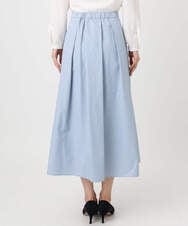 F1HDD60170 MK MICHEL KLEIN(小さいサイズ)(メゾン ドゥ サンク) メモリータフタ タックフレアスカート/洗える ライトブルー