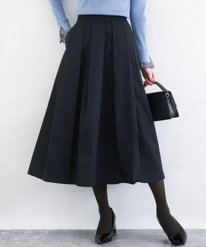 F1HDD60170 MK MICHEL KLEIN(小さいサイズ) メモリータフタ タックフレアスカート/洗濯機で洗える