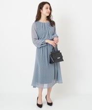 F1HFS01140 MK MICHEL KLEIN(小さいサイズ)(メゾン ドゥ サンク) 【小さいサイズ】レトロ幾何学柄シフォンスカート/丈の長さが選べる/洗える ブルー