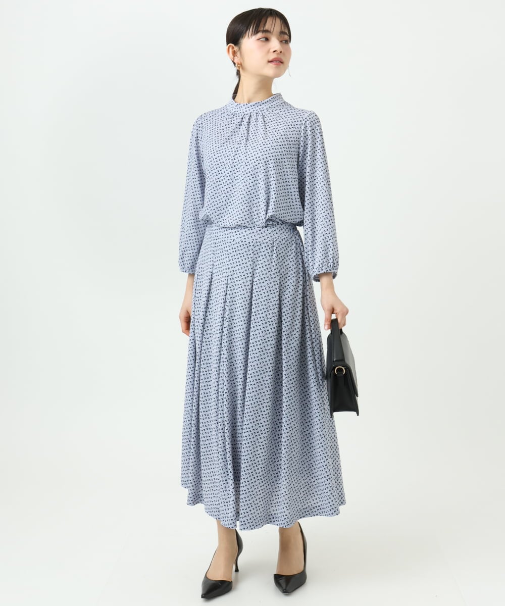 F1HGD04150 MK MICHEL KLEIN(小さいサイズ)(メゾン ドゥ サンク) 【小さいサイズ】幾何柄ジャージータックスカート/洗濯機で洗える ライトブルー