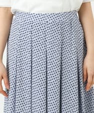 F1HGD04150 MK MICHEL KLEIN(小さいサイズ)(メゾン ドゥ サンク) 【小さいサイズ】幾何柄ジャージータックスカート/洗濯機で洗える ライトブルー