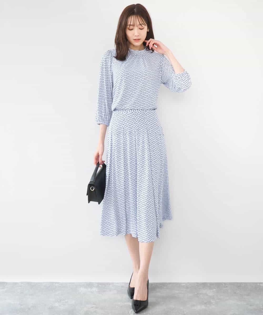 F1HGD04150 MK MICHEL KLEIN(小さいサイズ)(メゾン ドゥ サンク) 【小さいサイズ】幾何柄ジャージータックスカート/洗濯機で洗える ライトブルー