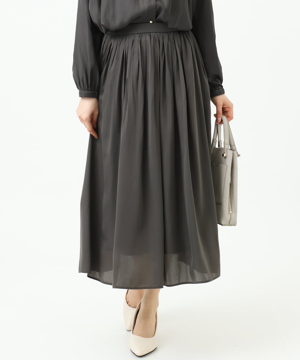 F1HGD35150 MK MICHEL KLEIN(小さいサイズ)(メゾン ドゥ サンク) 【小さいサイズ】サテンプリーツスカート/UVカット/洗える ダークグレー